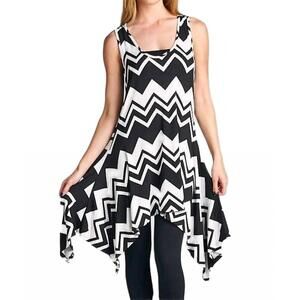 NEW EMERALD FASHION chevron tunic tank dress in black / white